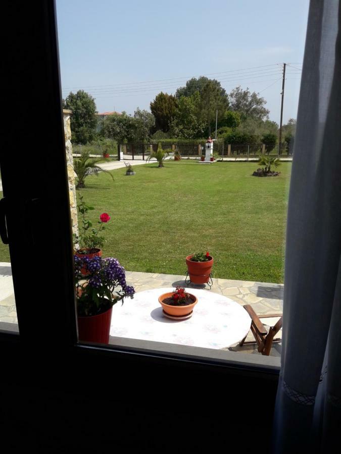 Konaki Guesthouse Ormos Panagias Exterior photo